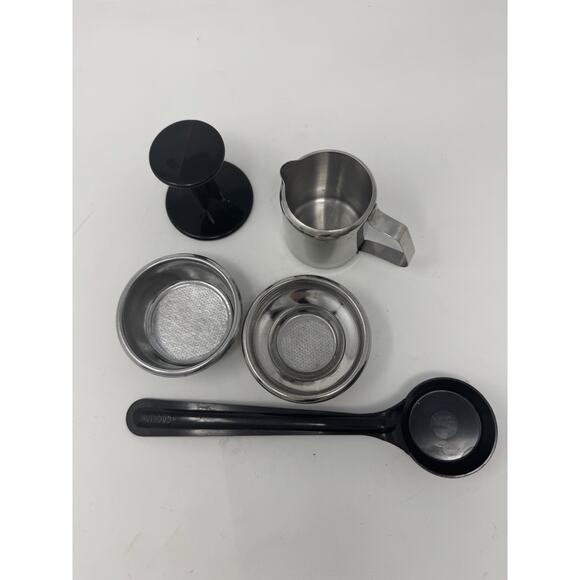 Gaggia Classic Accessories (set Of 5) Tamper, Milk Jug, Portafilters, Scoop - Picture 1 of 4